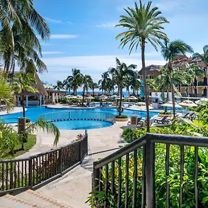 **** Semesteranläggning (resort) Catalonia Yucatan Mexiko
