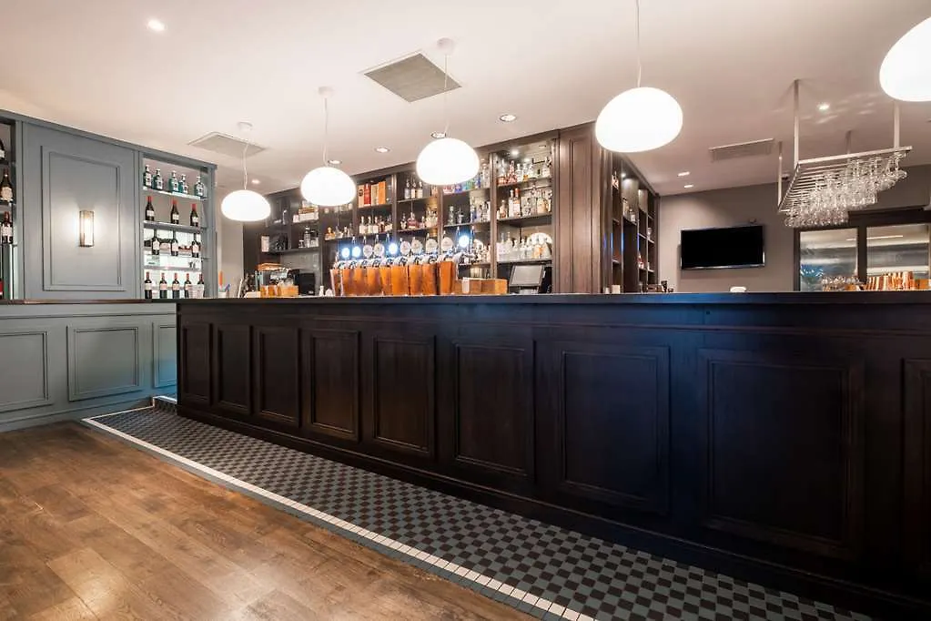 ****  גלוואיי The House Hotel, An Ascend Hotel Collection Member אירלנד